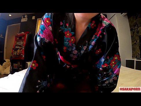 ❤️ Keçika ciwan a cosplay ji seksê hez dike ku bi orgazmê bi şûjinek di hespêk û blowjob de. Keçika Asyayî ya bi pisîka porî û bi cil û bergên kevneşopî yên Japonî di vîdyoya amator de ku masturbasyona bi pêlîstokên qijikê nîşan dide. Sakura 3 OSAKAPORN. ️❌ Porno li porno ku.risegame.top